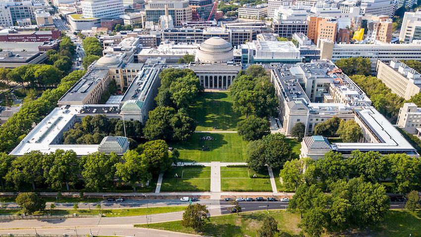 Đại Học MIT (Massachusetts Institute of Technology), Hoa Kỳ là trường đại học nổi tiếng trong lĩnh vực kỹ thuật, công nghệ thông tin